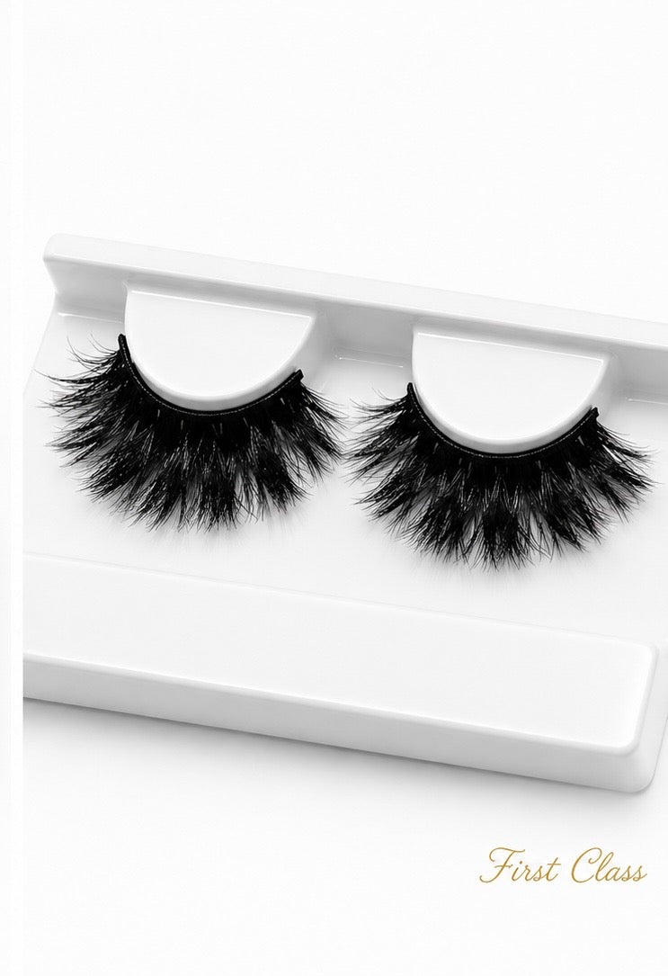 LUXURY LASHES