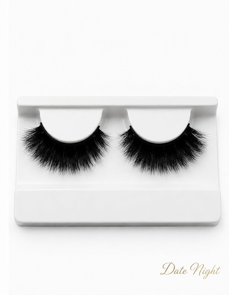 LUXURY LASHES