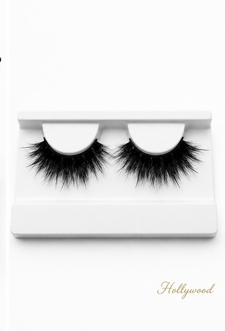 LUXURY LASHES