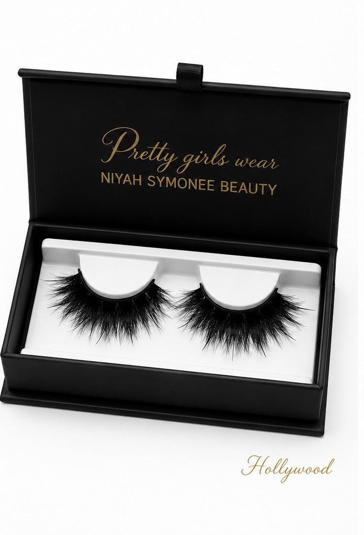 LUXURY LASHES
