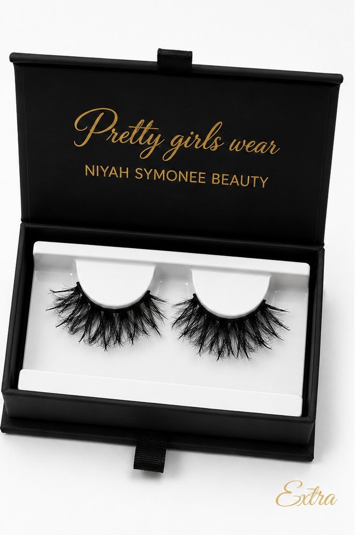 LUXURY LASHES