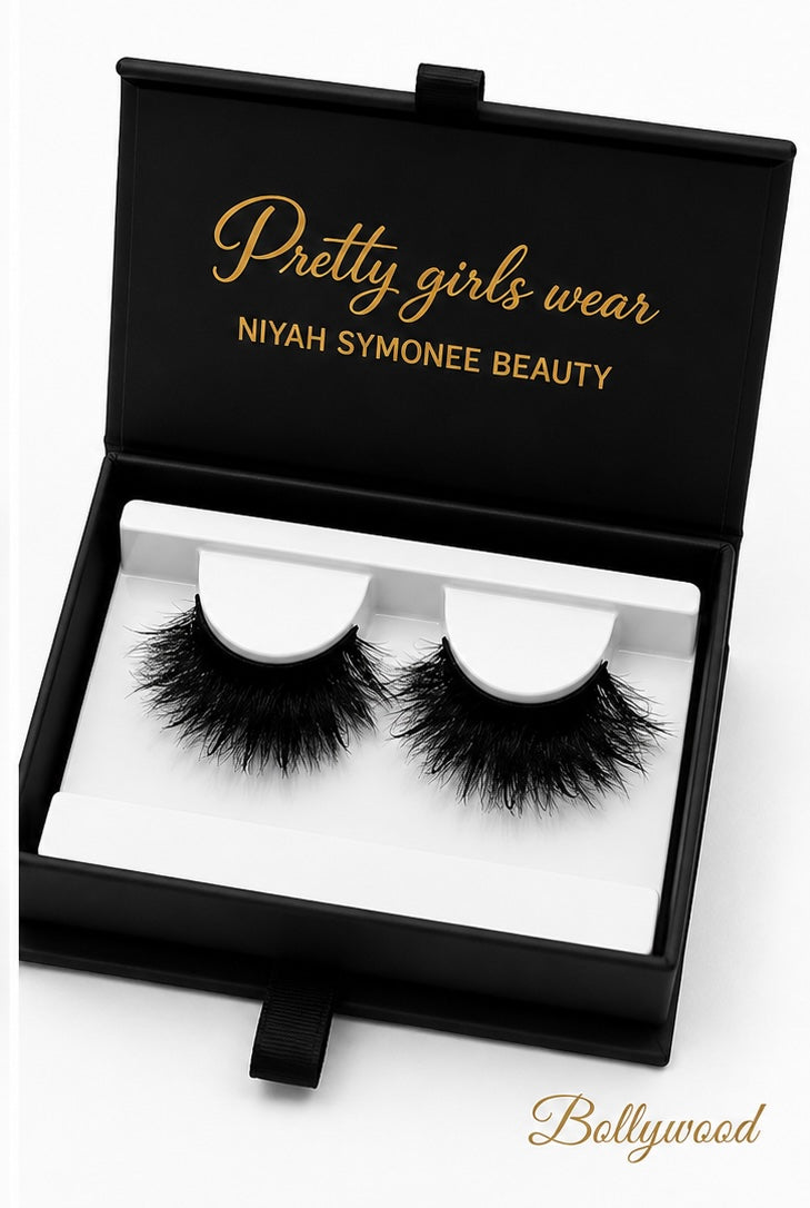 LUXURY LASHES