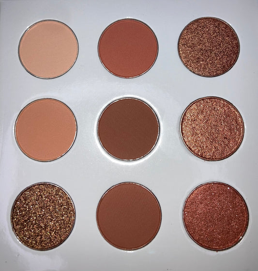 NUDE DREAMS EYESHADOW PALETTE